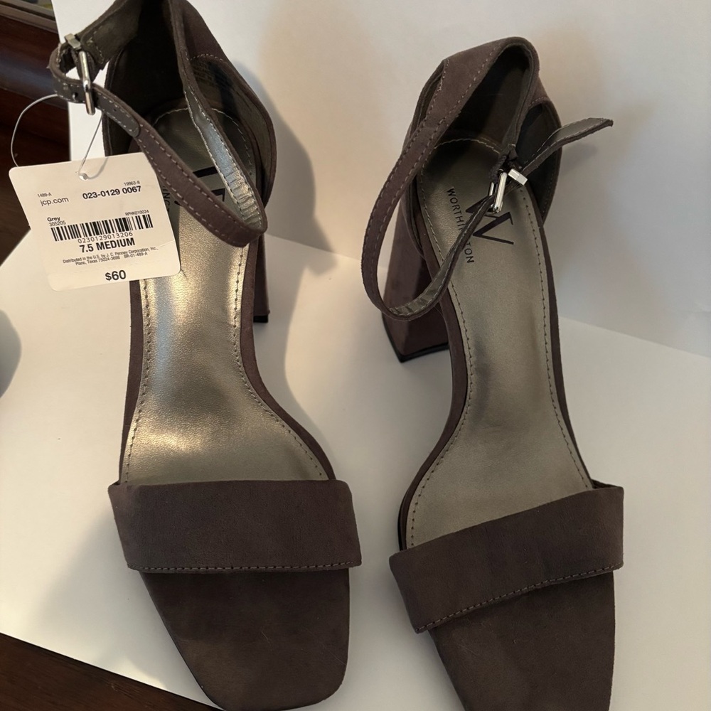 Worthington Women's Gray Heeled Sandals size 7.5 NWT